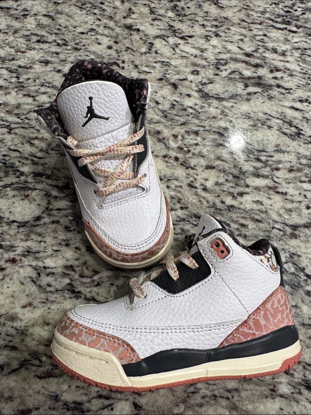 Toddler's Jordan 3 Retro White/Anthracite-Red Stardust